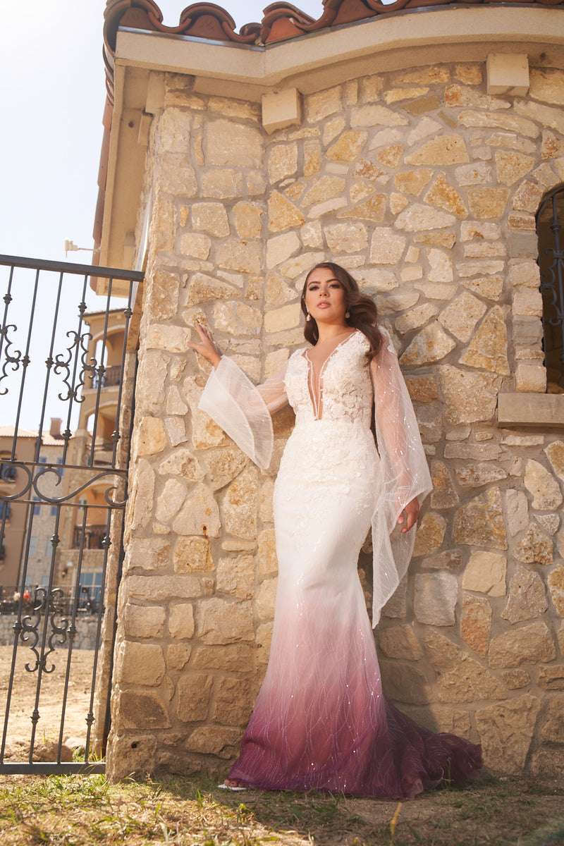 27 Relaxed Wedding Dresses for Casual, Laid-Back Brides [2023]